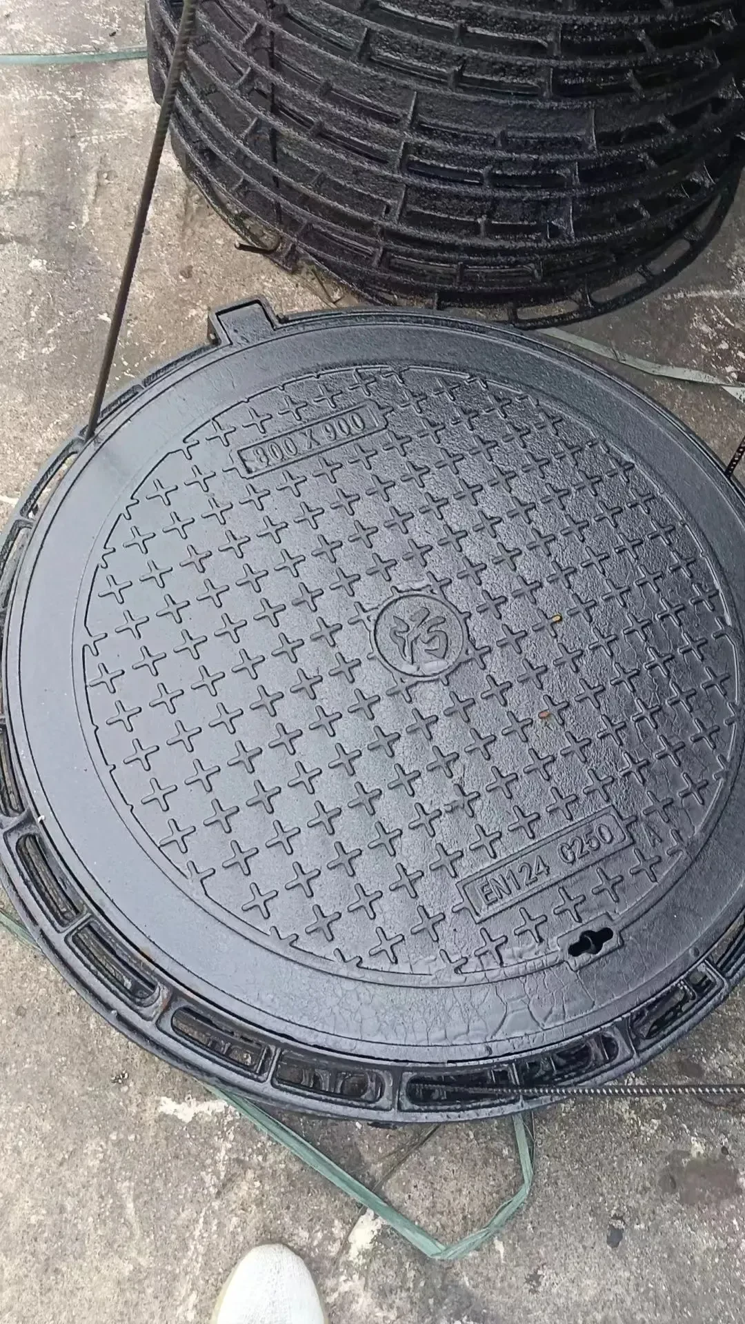 Round Ductile Iron M