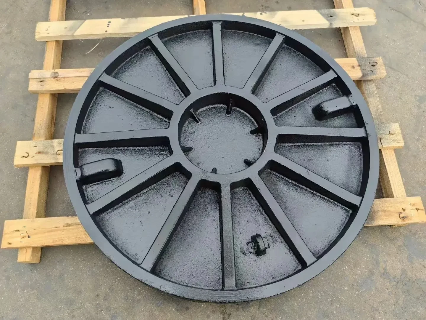 Round Ductile Iron M
